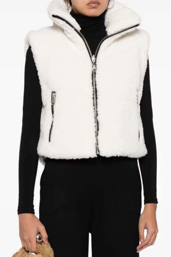 Alex Reversible Vest in Noir/Ivory