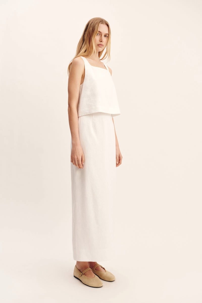 Val Top in Ivory