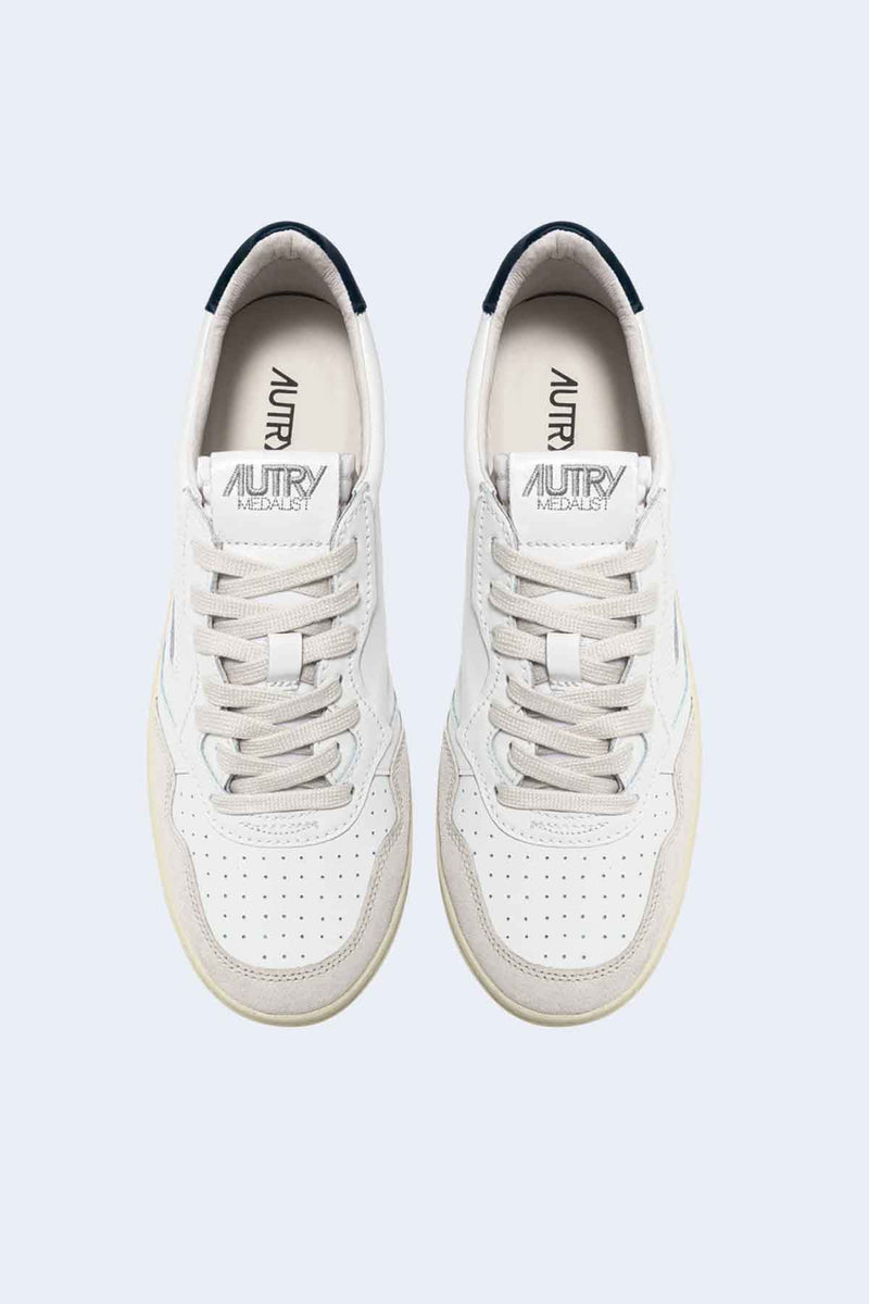 Men's Medalist Low Leather Suede Sneaker in White Blue