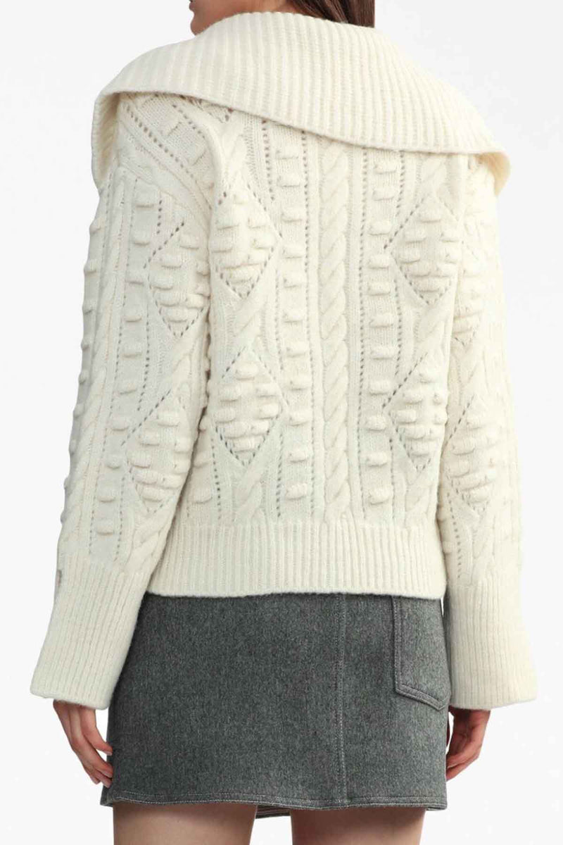 Cele Long Sleeve Sweater With Collar in Cream
