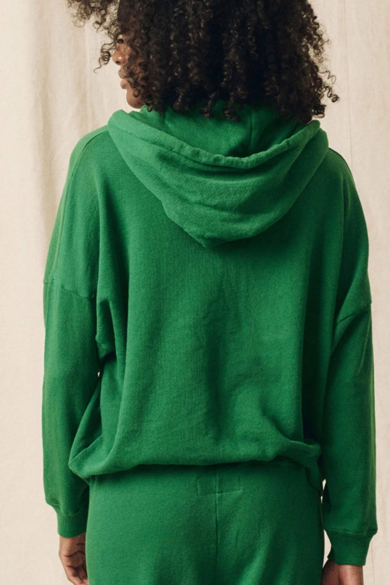 The Teammate Hoodie in Holly Leaf