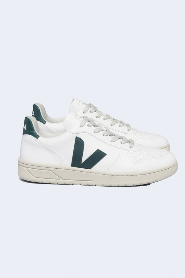 Men's V-10 Cwl Sneaker in White_Brittany