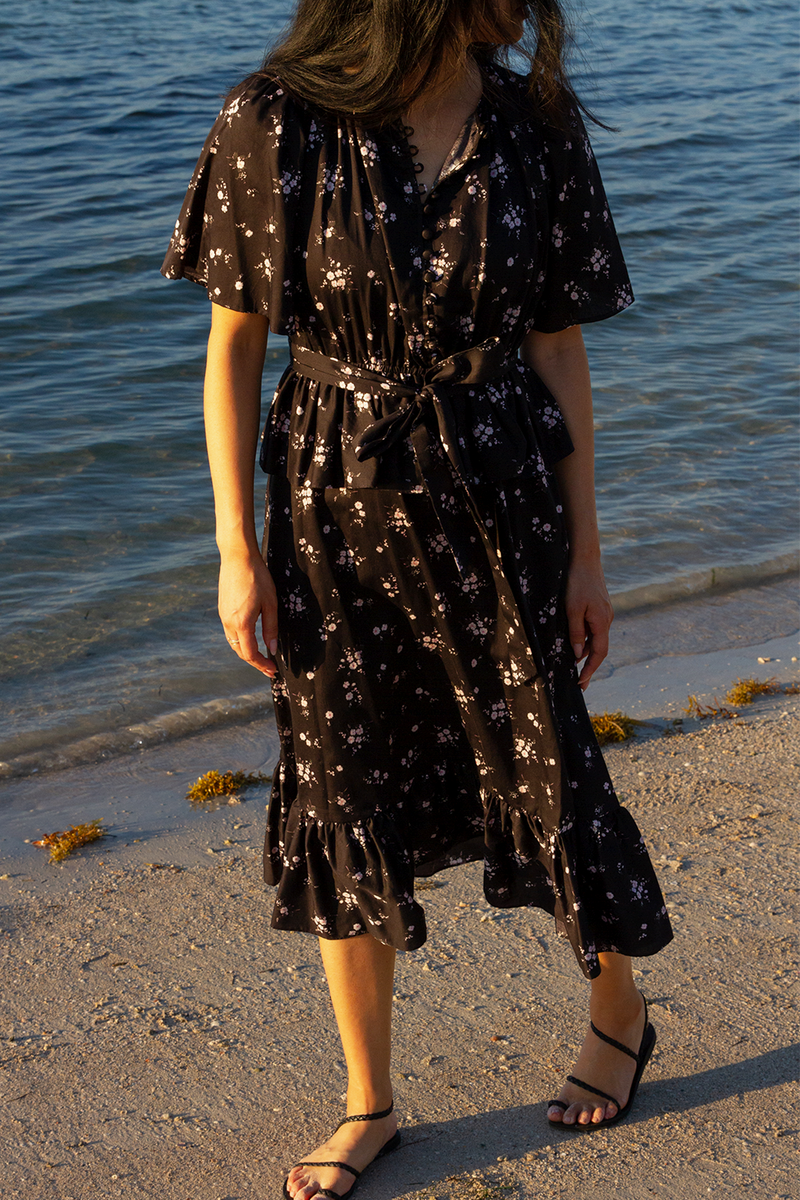 Clara Bouquet Floral Dress in Black