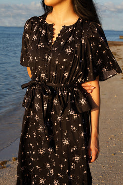 Clara Bouquet Floral Dress in Black