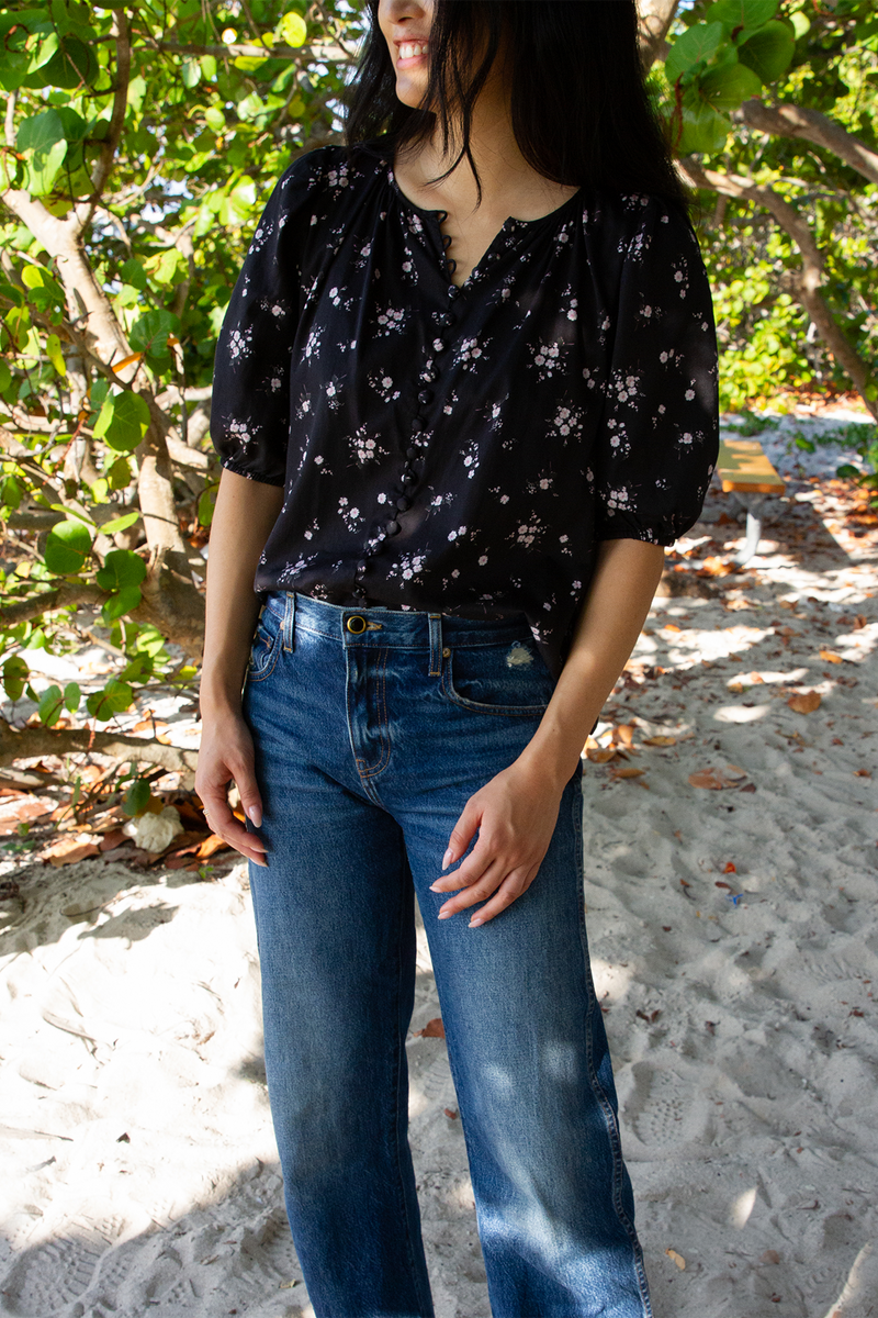Lily Bouquet Floral Blouse in Black