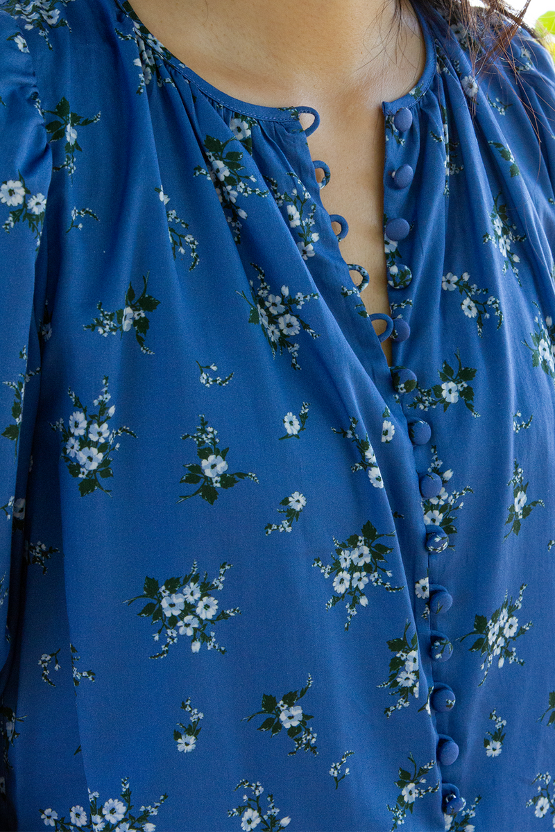 Lily Bouquet Floral Blouse in Mid Blue
