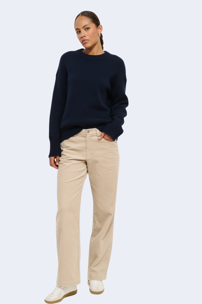 Camden Pant In Corduroy in Cloud Grey