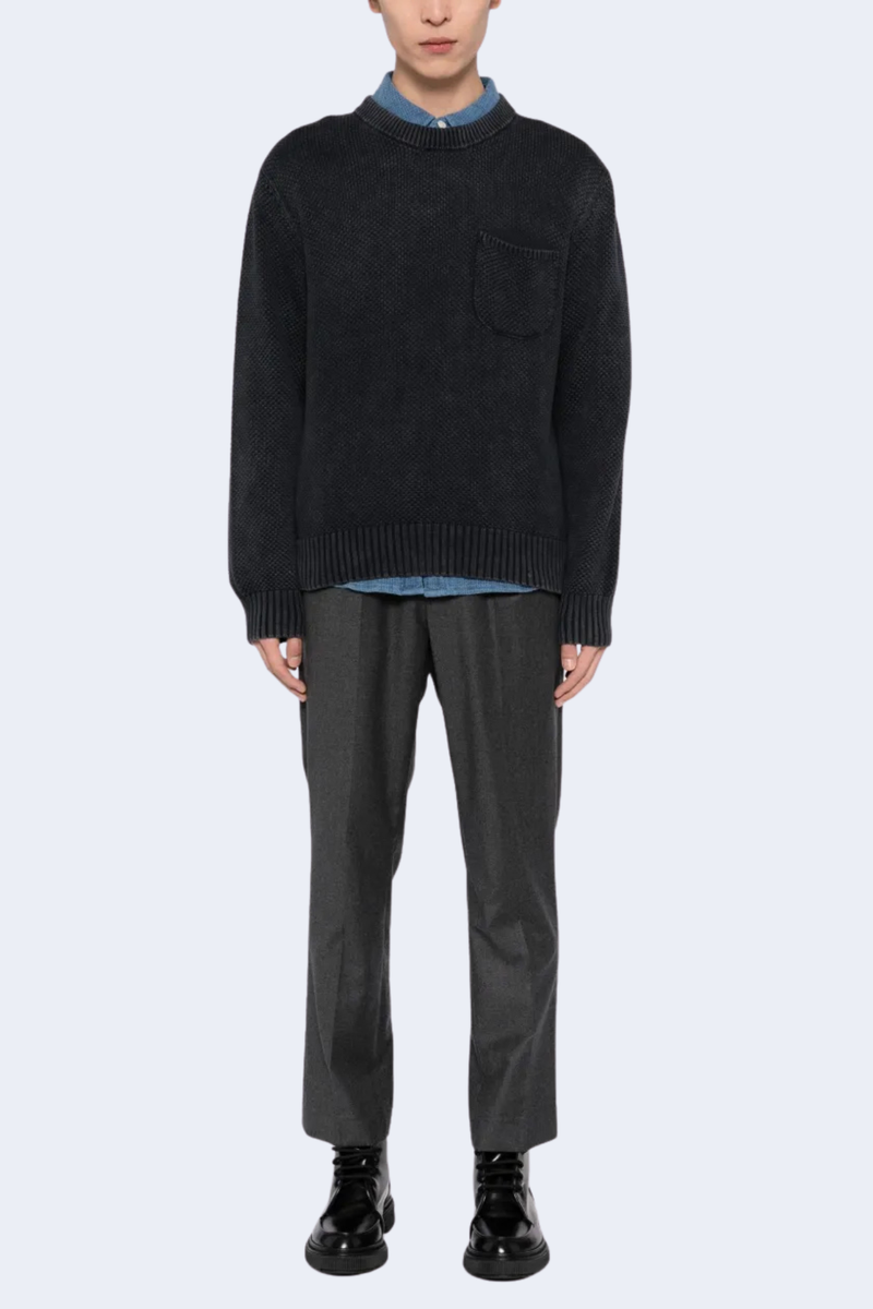 Acid Wash Crewneck in Black