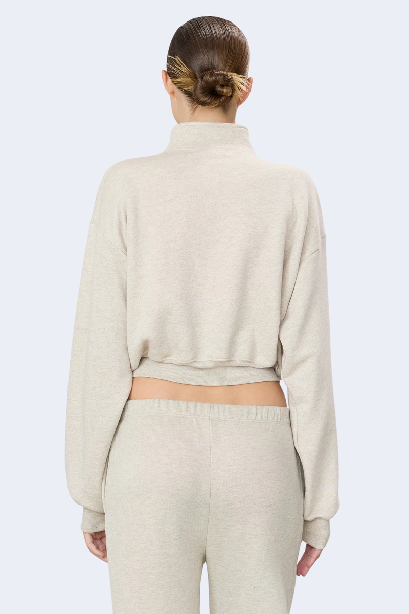 Cropped Half-Zip Sweatshirt in Heather Oatmeal