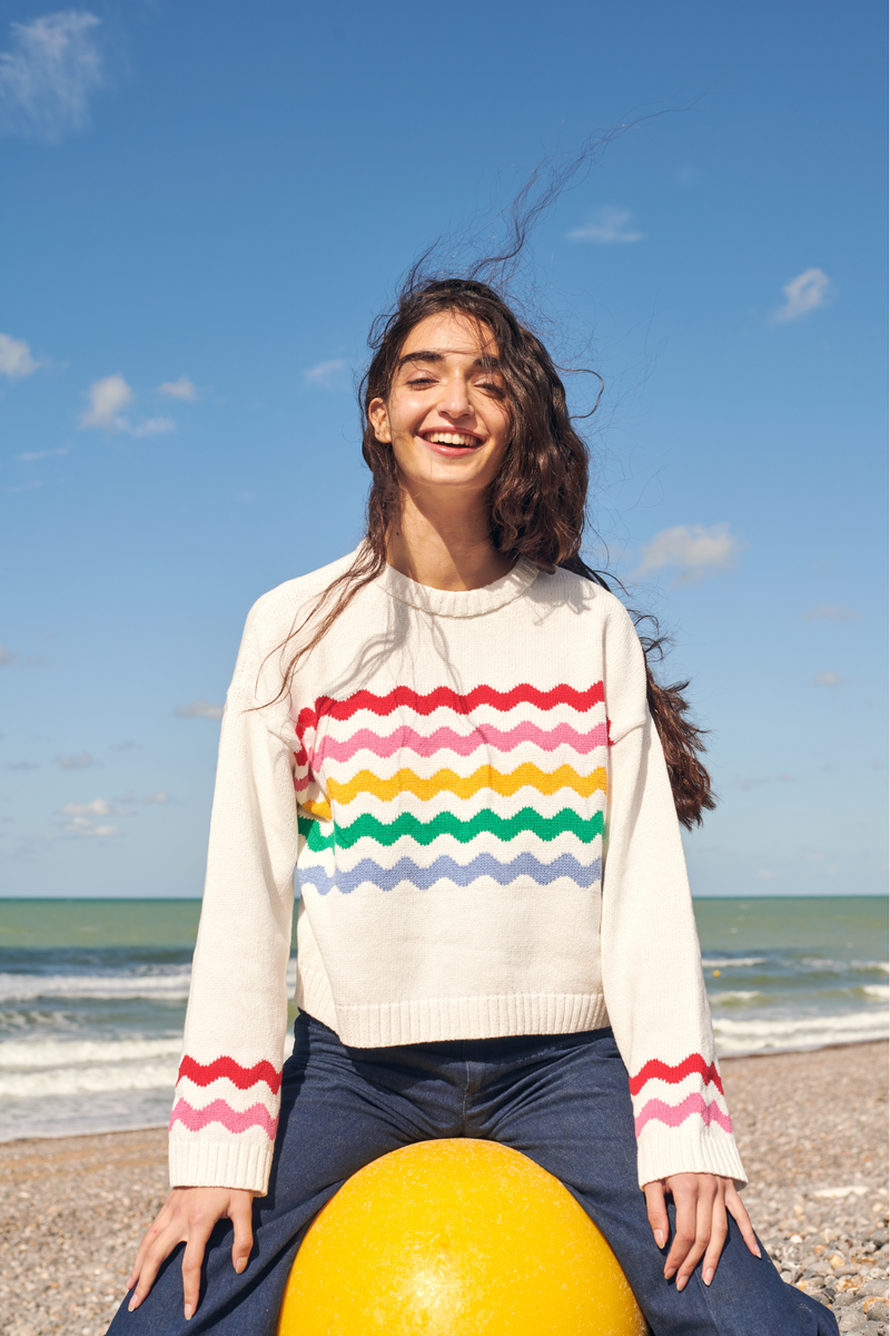 Wavy Stripe Sweater in Rainbow & White