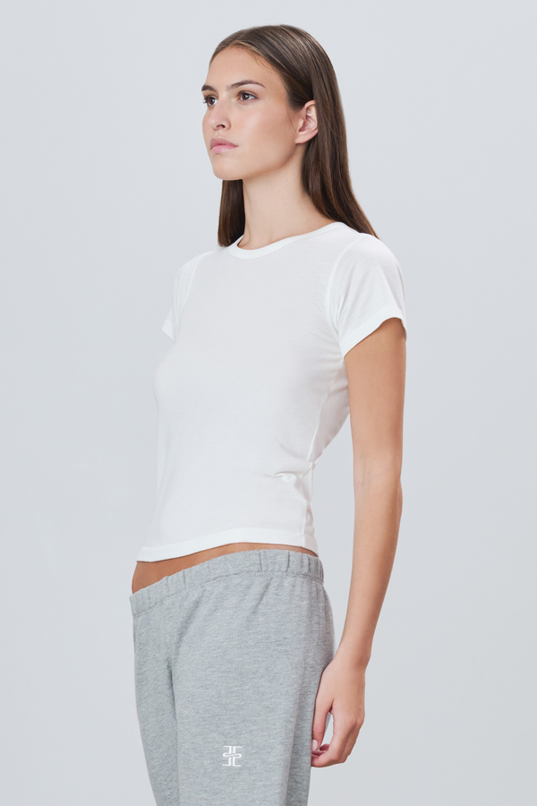 Fitted Crewneck Short Sleeve T-Shirt in Ivory