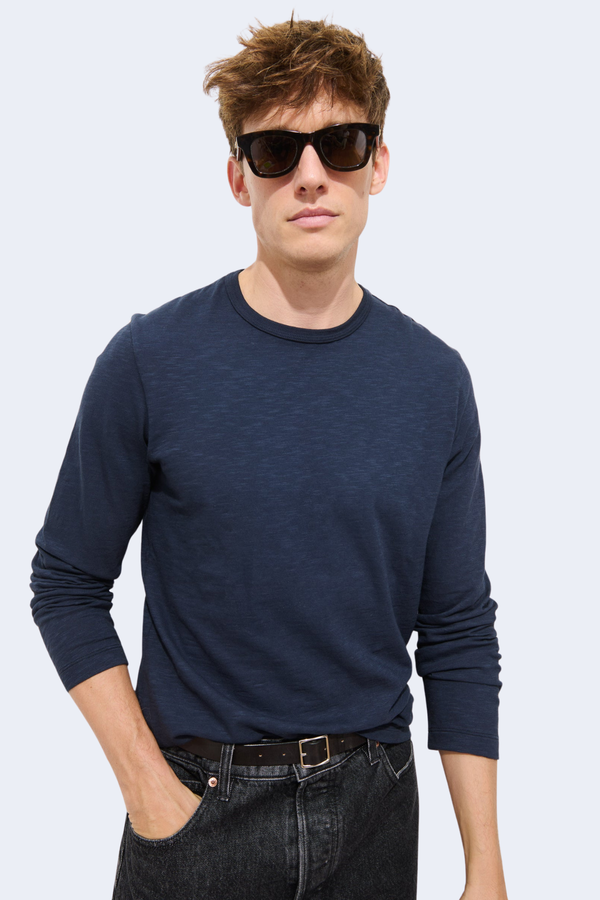 Men's Standard Long-Sleeve T-Shirt In Slub Cotton in Navy