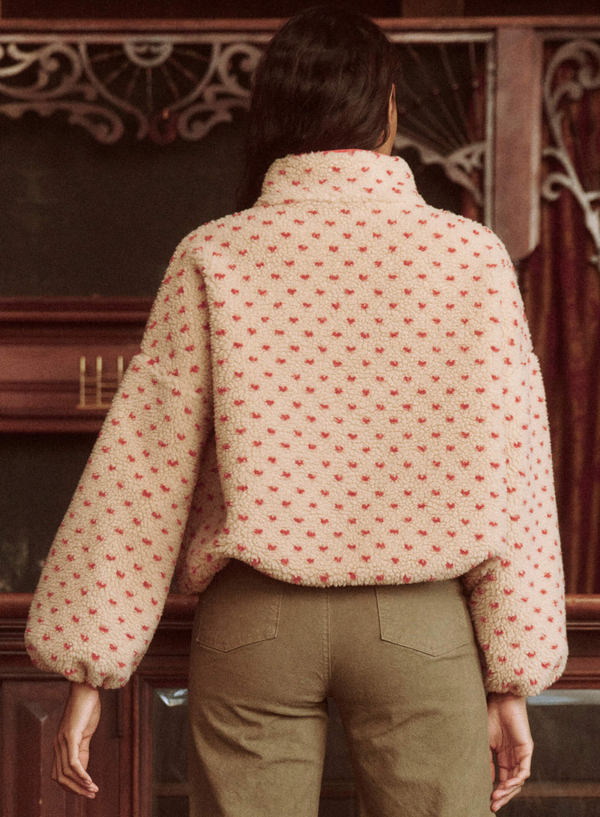 The Countryside Pullover in Oat W/ Red
