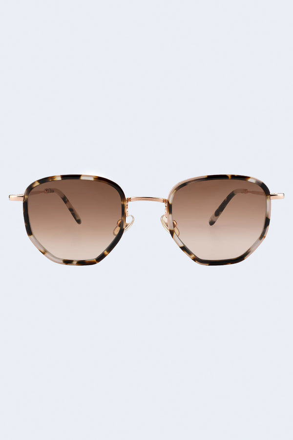 Hunter Ace Sunglasses in White Tortoise/Rose Gold W/ Brown Gradient Lenses