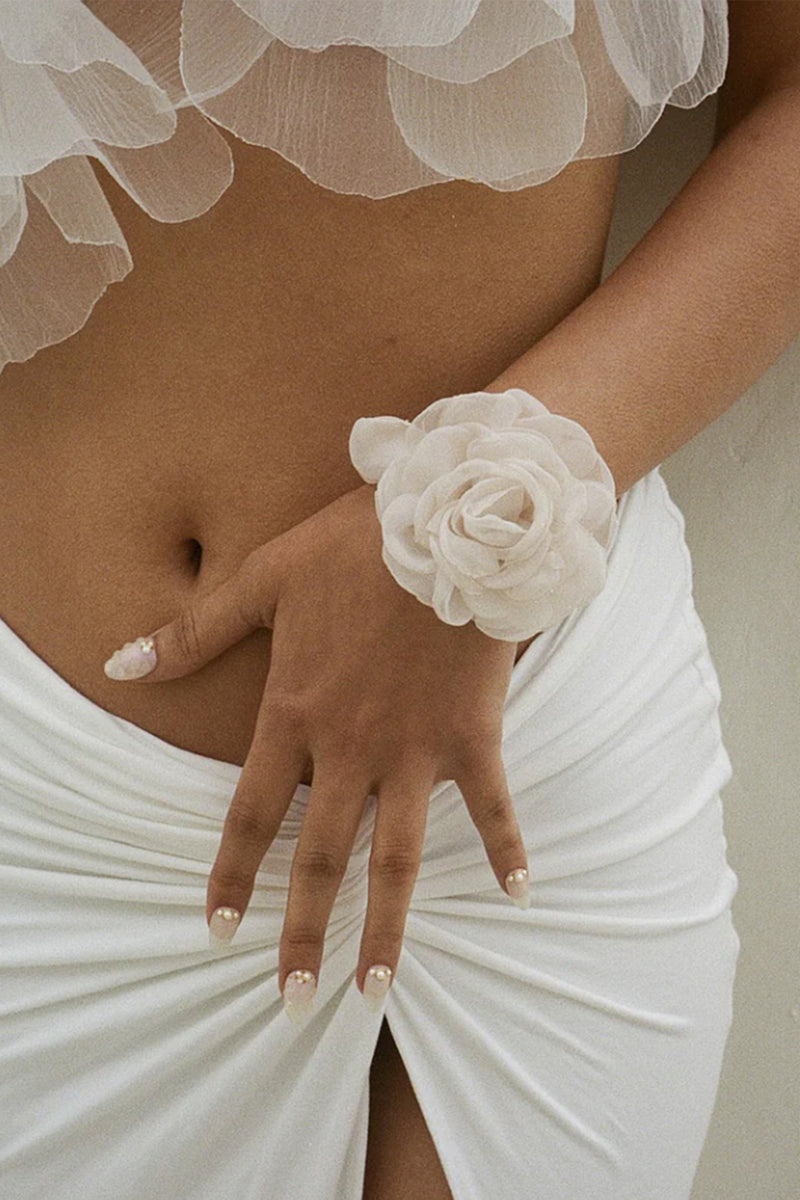 Camellia Scrunchie in Oyster