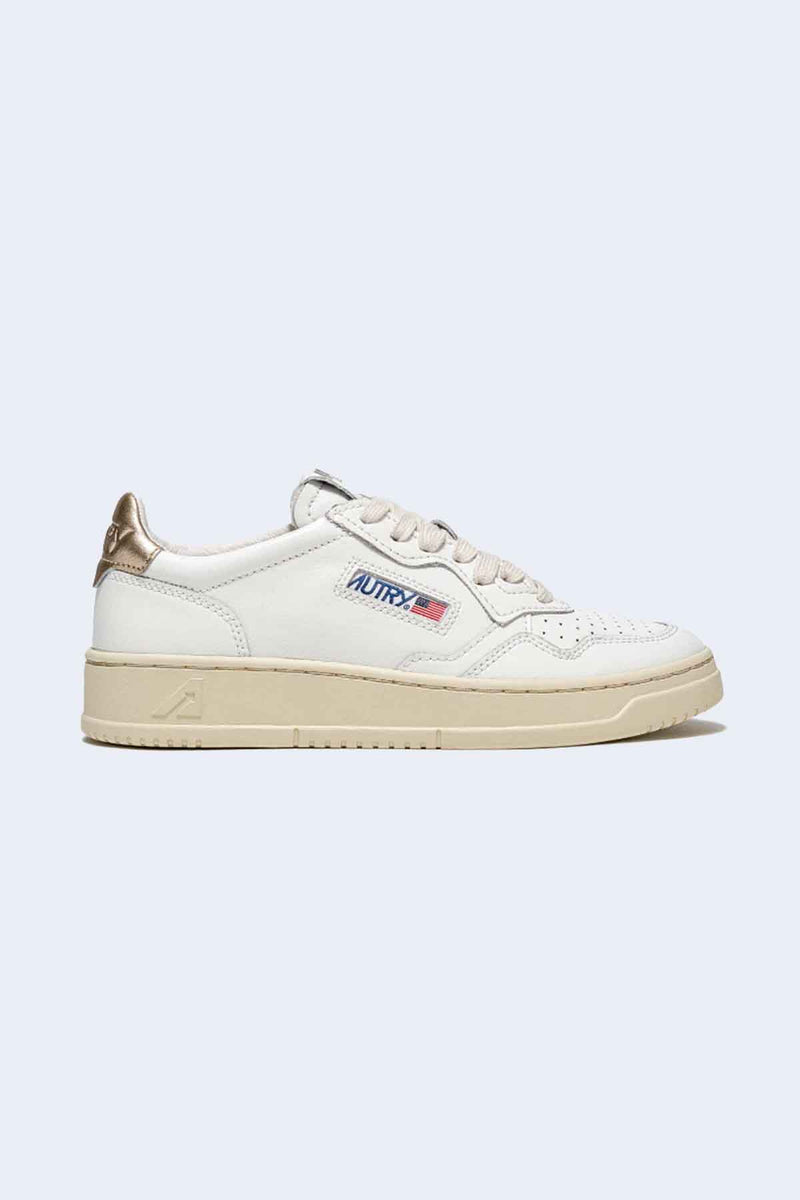 Women's Medalist Low Sneaker in White/Gold