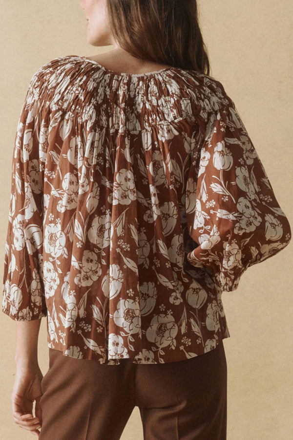 The Swift Top in Hickory Whisper Floral