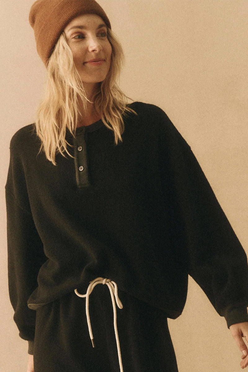 The Fleece Henley Sweatshirt in Almost Black