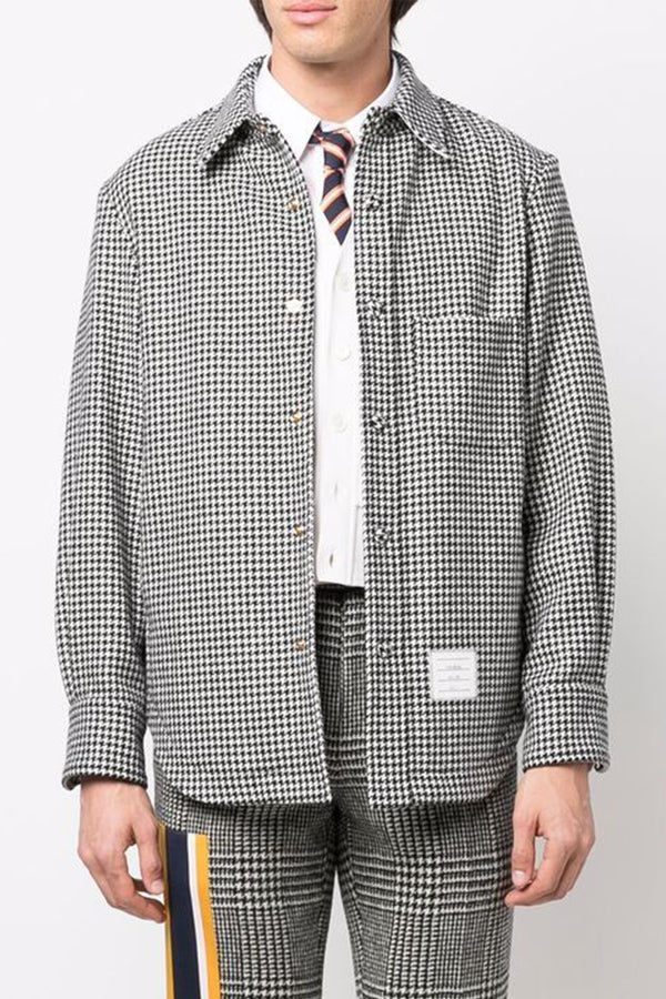 Snap Front Shirt Jacket In Houndstooth Lambswool in Black White