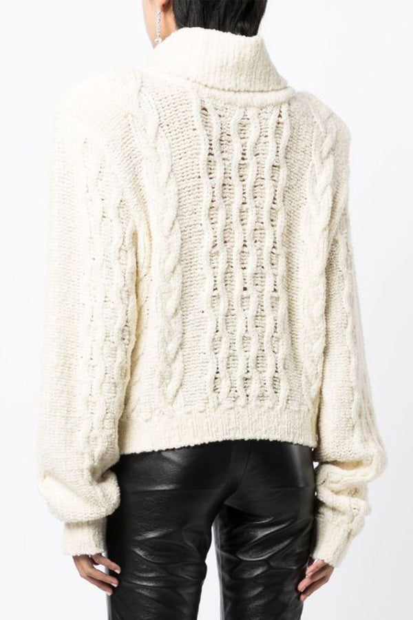 Knitwear 09 Turtleneck  in Cream