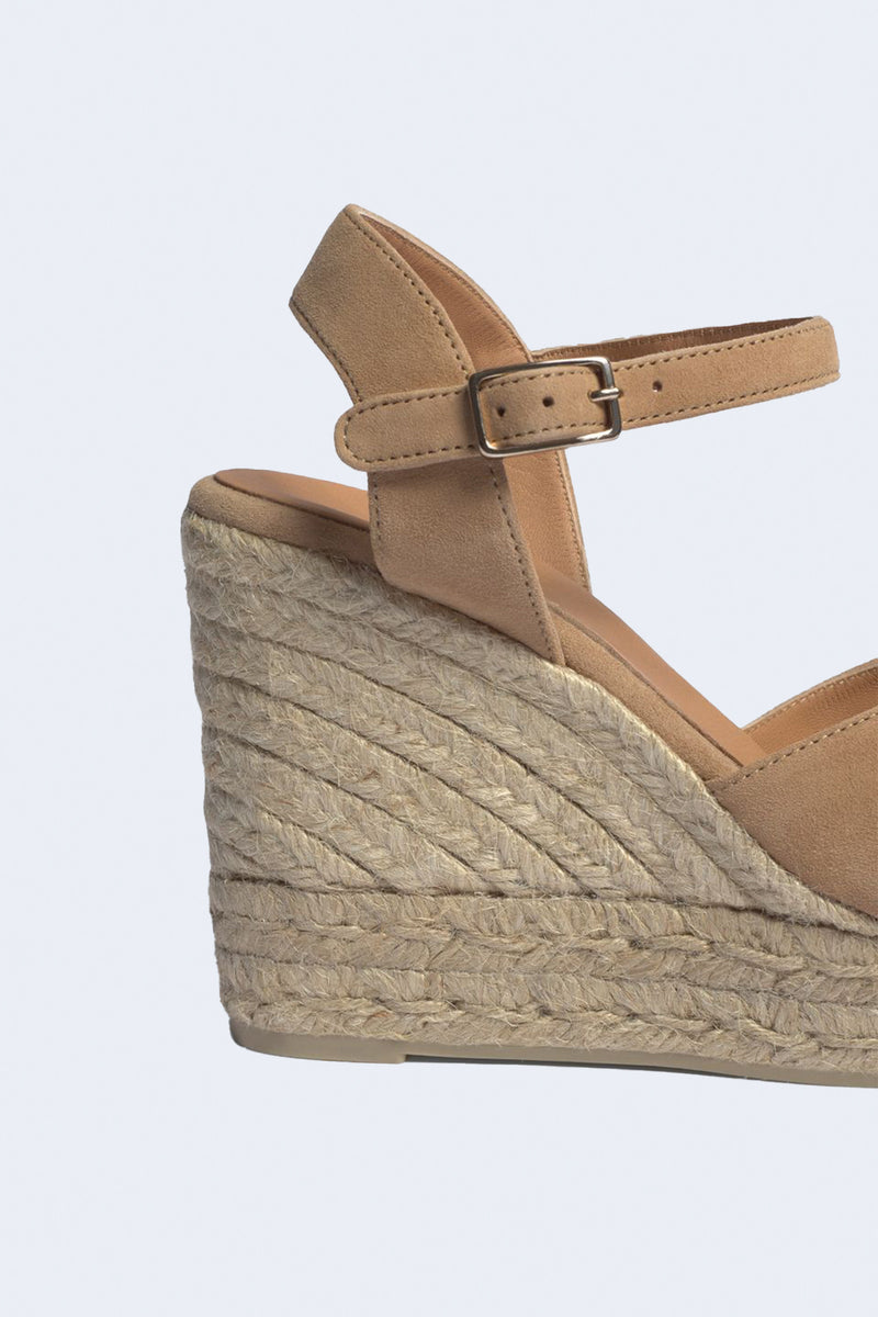 Blaudell Suede Espadrille Wedges in Tostado