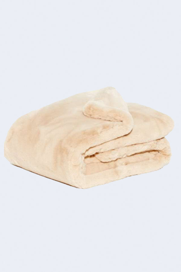 Brady Blanket in Latte