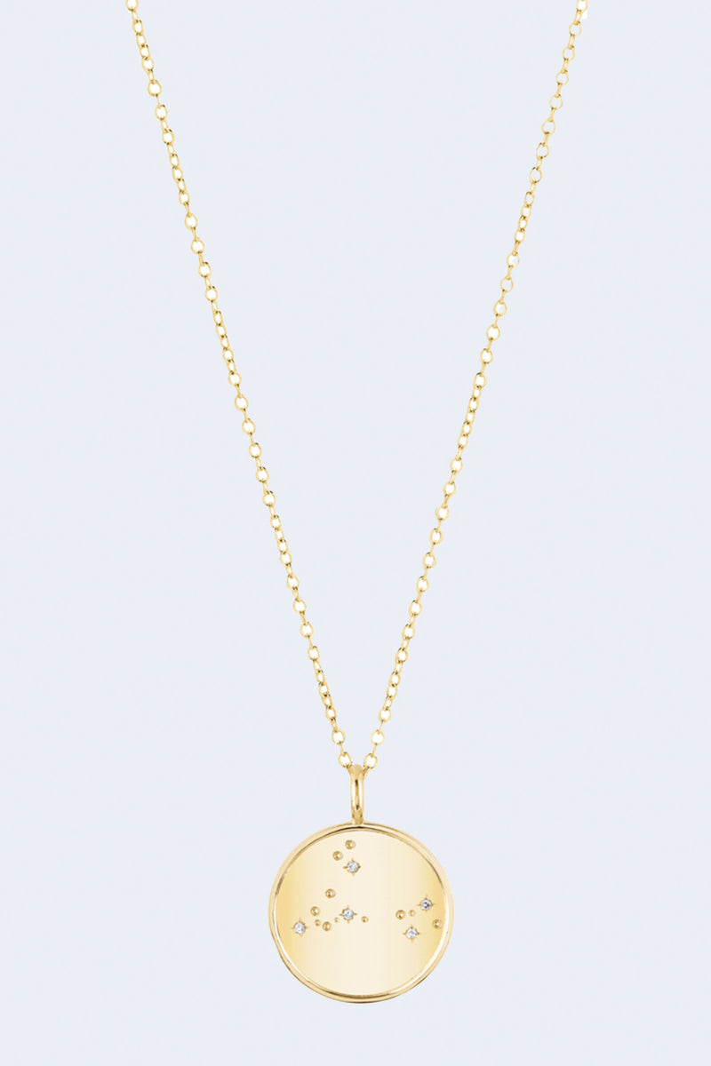 Leo 14K Pendant Necklace in Yellow Gold