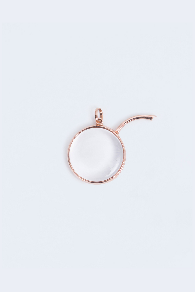 Medium Round Locket in Rose Gold