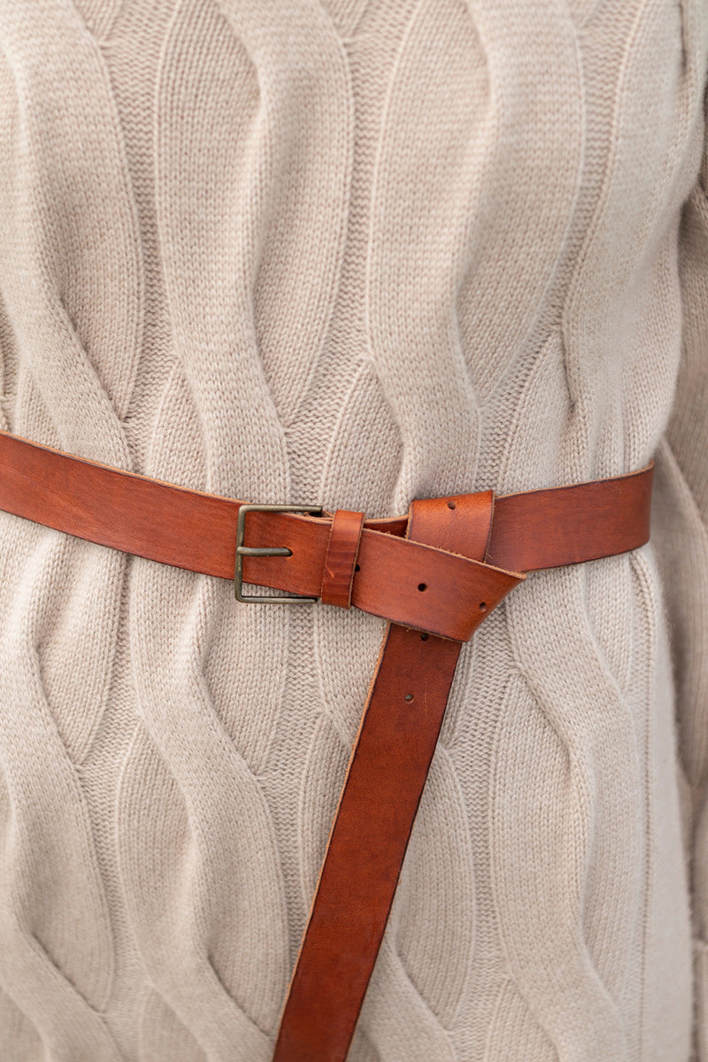 Washed Leather Belt in Papaya