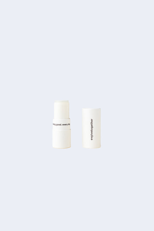 Hydrating Lip Balm in Provence (Modern Lavender)